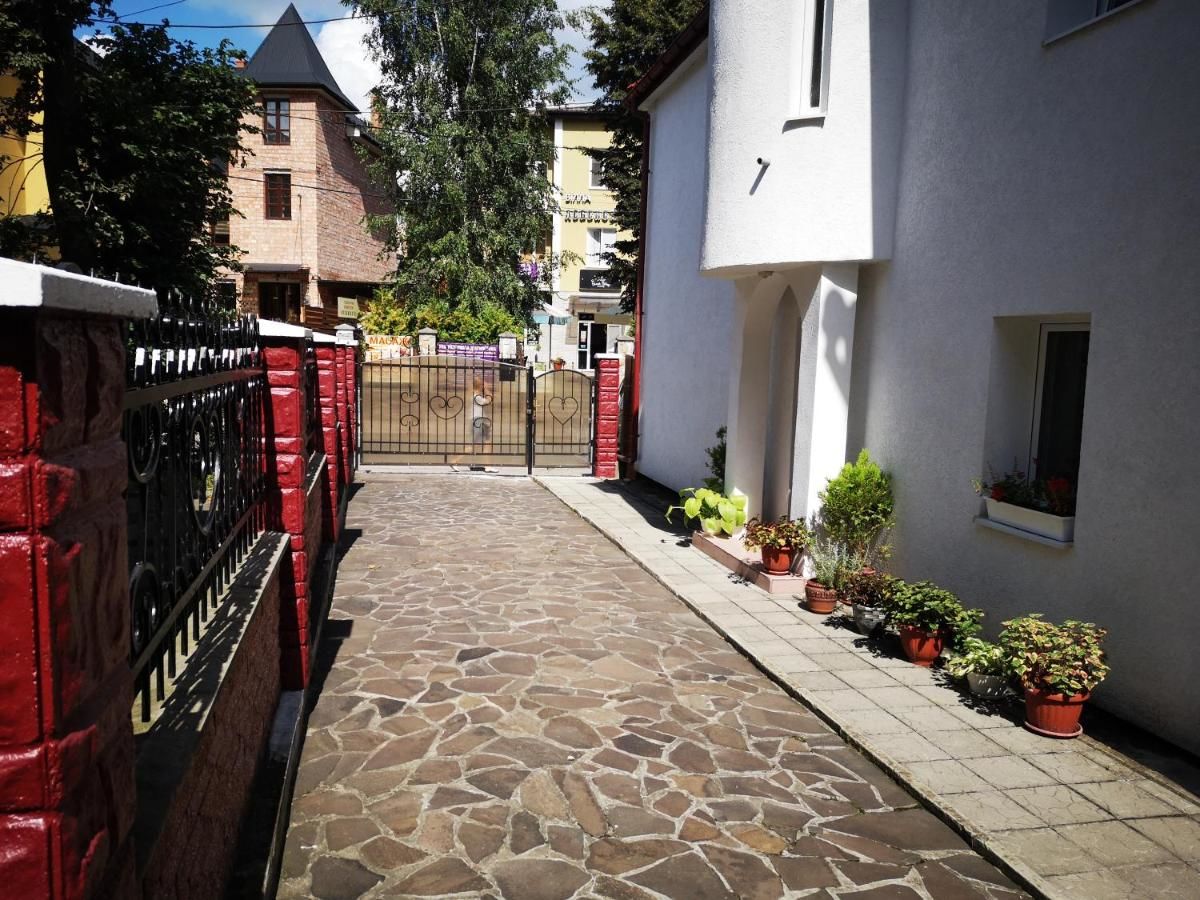 Проживание в семье Sadyba Anzhelika Трускавец-24